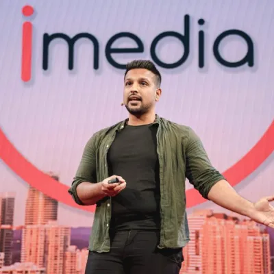 OMG speaker presenting at the iMedia Future of Marketing Summit 2025